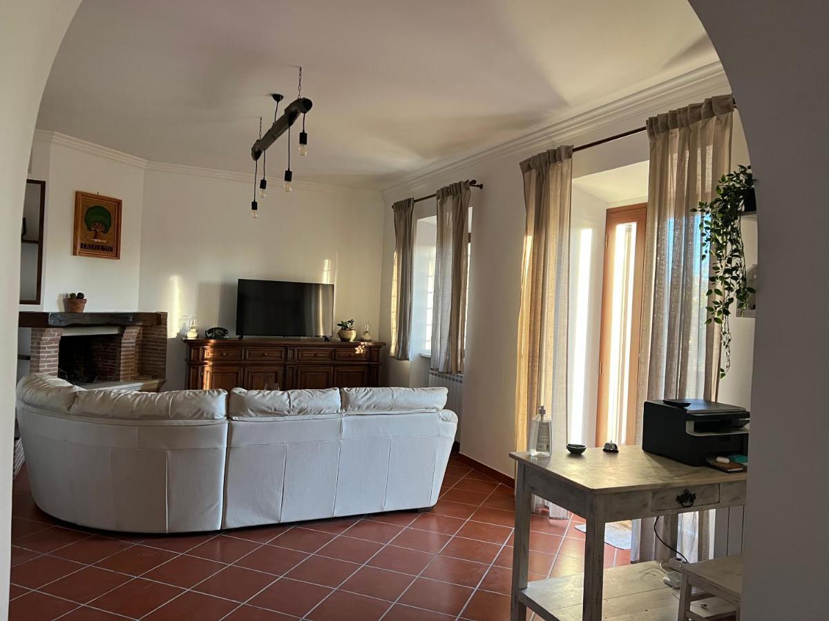 B&B Fili Al Casale 1121 Рим Екстериор снимка