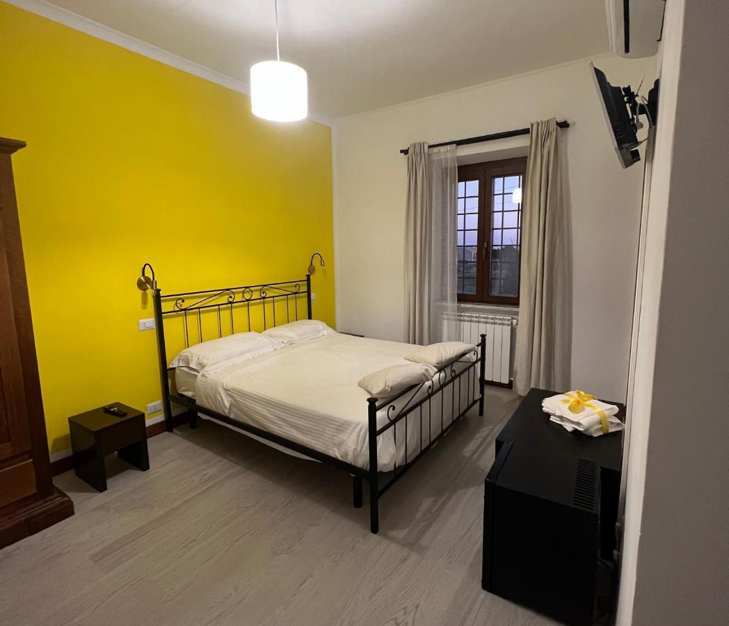 B&B Fili Al Casale 1121 Рим Екстериор снимка