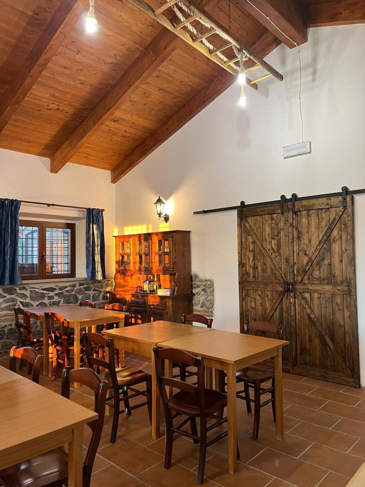 B&B Fili Al Casale 1121 Рим Екстериор снимка